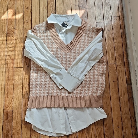no brand Jackets & Blazers - Houndstooth Beige Knit Sweater Vest